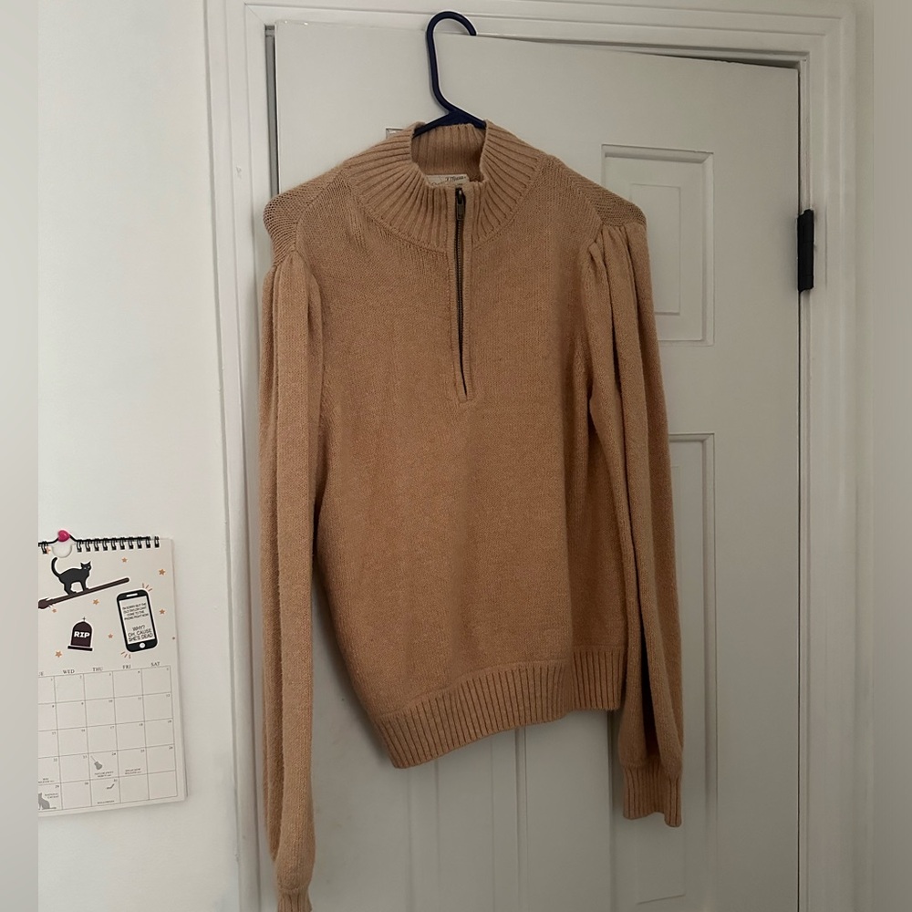 Universal Thread Wool Half Zip Up